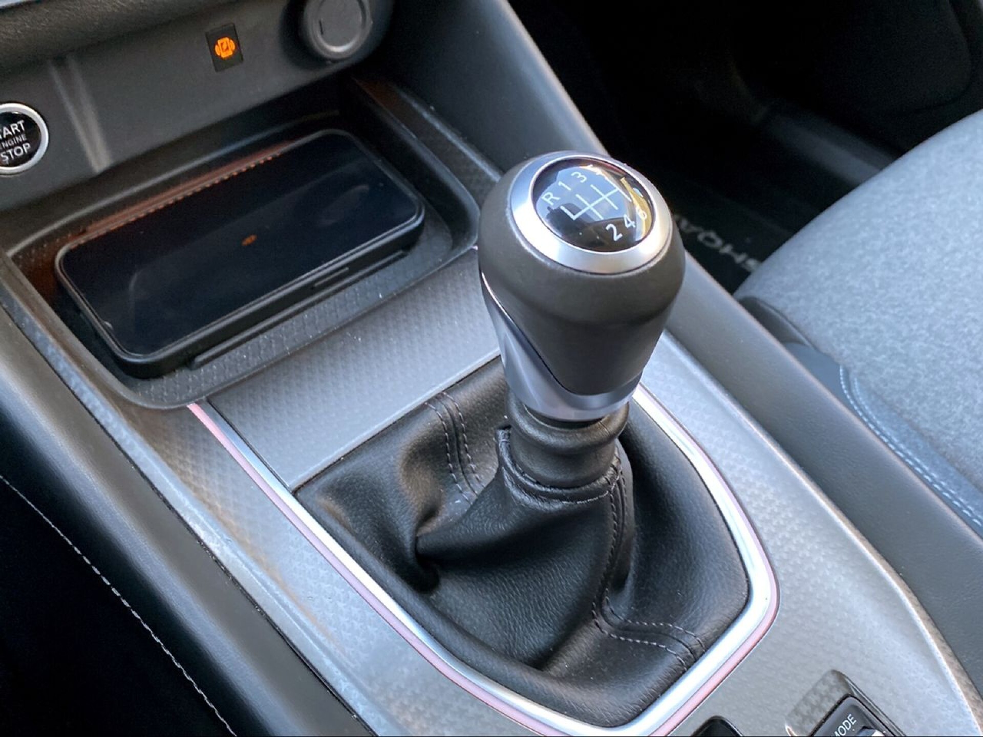 Foto 14 del anuncio Nissan Qashqai DIG-T 103kW N-Connecta  de Ocasión en Madrid