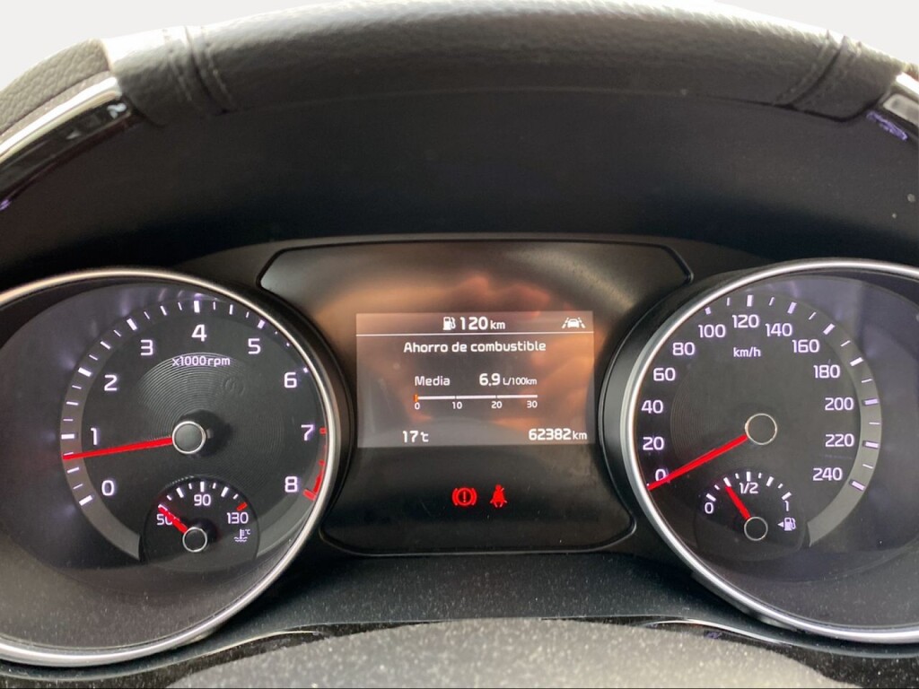 Foto 11 del anuncio Kia XCeed 1.4 T-GDi Tech 103kW (140CV)  de Ocasión en Madrid