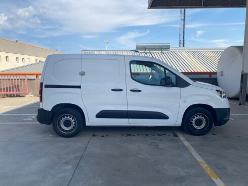 Foto impresión del anuncio Toyota Proace City 1.5L 100CV  5v  de Ocasión en Madrid