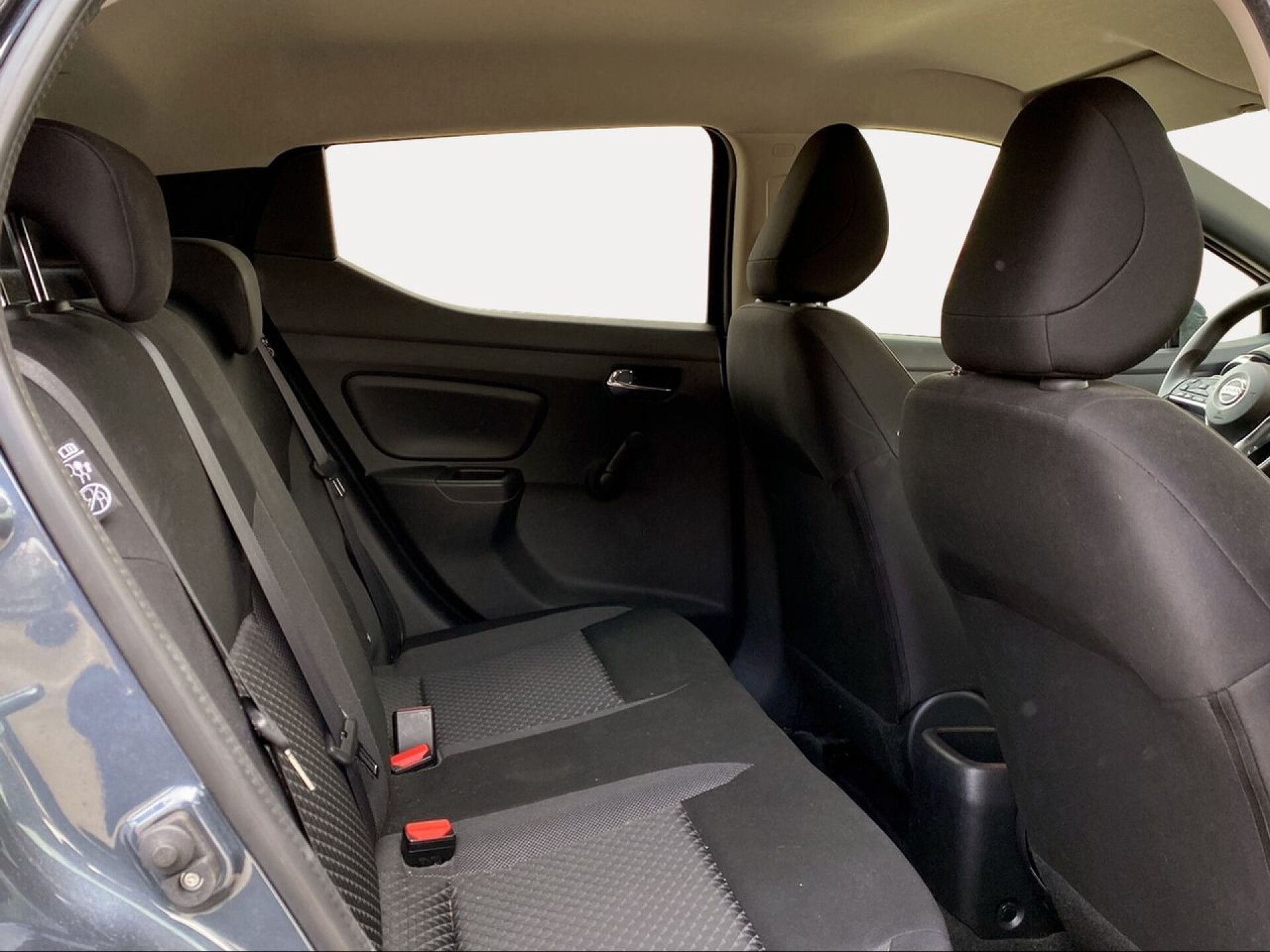 Foto 9 del anuncio Nissan Micra IG-T 68 kW (92 CV) E6D-F CVT Acenta  de Ocasión en Madrid