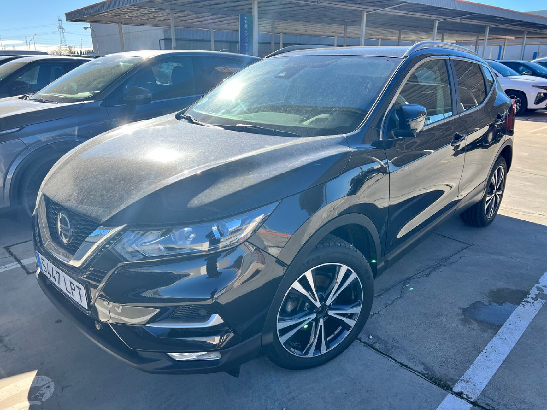 Foto principal del anuncio Nissan Qashqai DIG-T 103 kW (140 CV) E6D N-CONNECTA  de Ocasión en Madrid