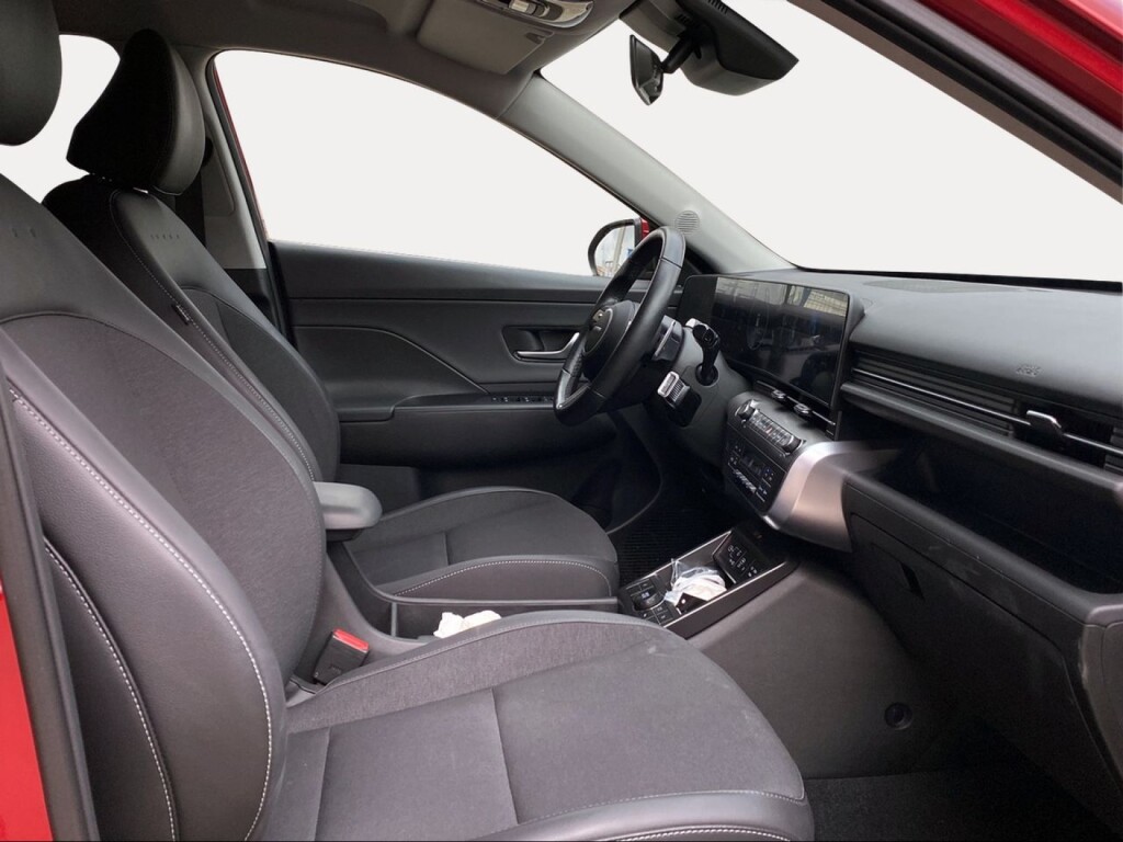 Foto 7 del anuncio Hyundai Kona HEV 1.6GDI 129CV DT Tecno  de Ocasión en Madrid