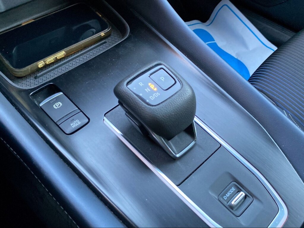 Foto 14 del anuncio Nissan Qashqai DIG-T 116kW Xtronic N-Connecta  de Ocasión en Madrid