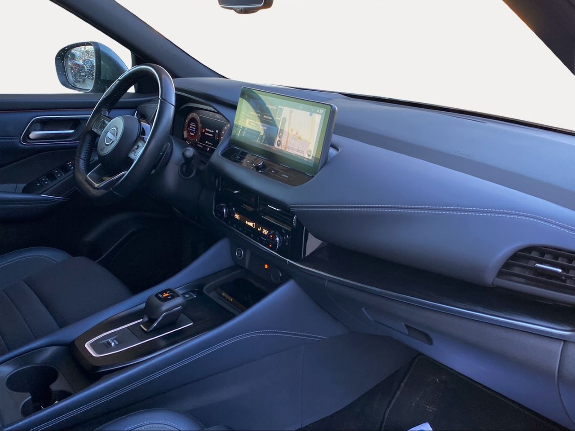 Foto 8 del anuncio Nissan Qashqai DIG-T 116kW Xtronic N-Connecta  de Ocasión en Madrid