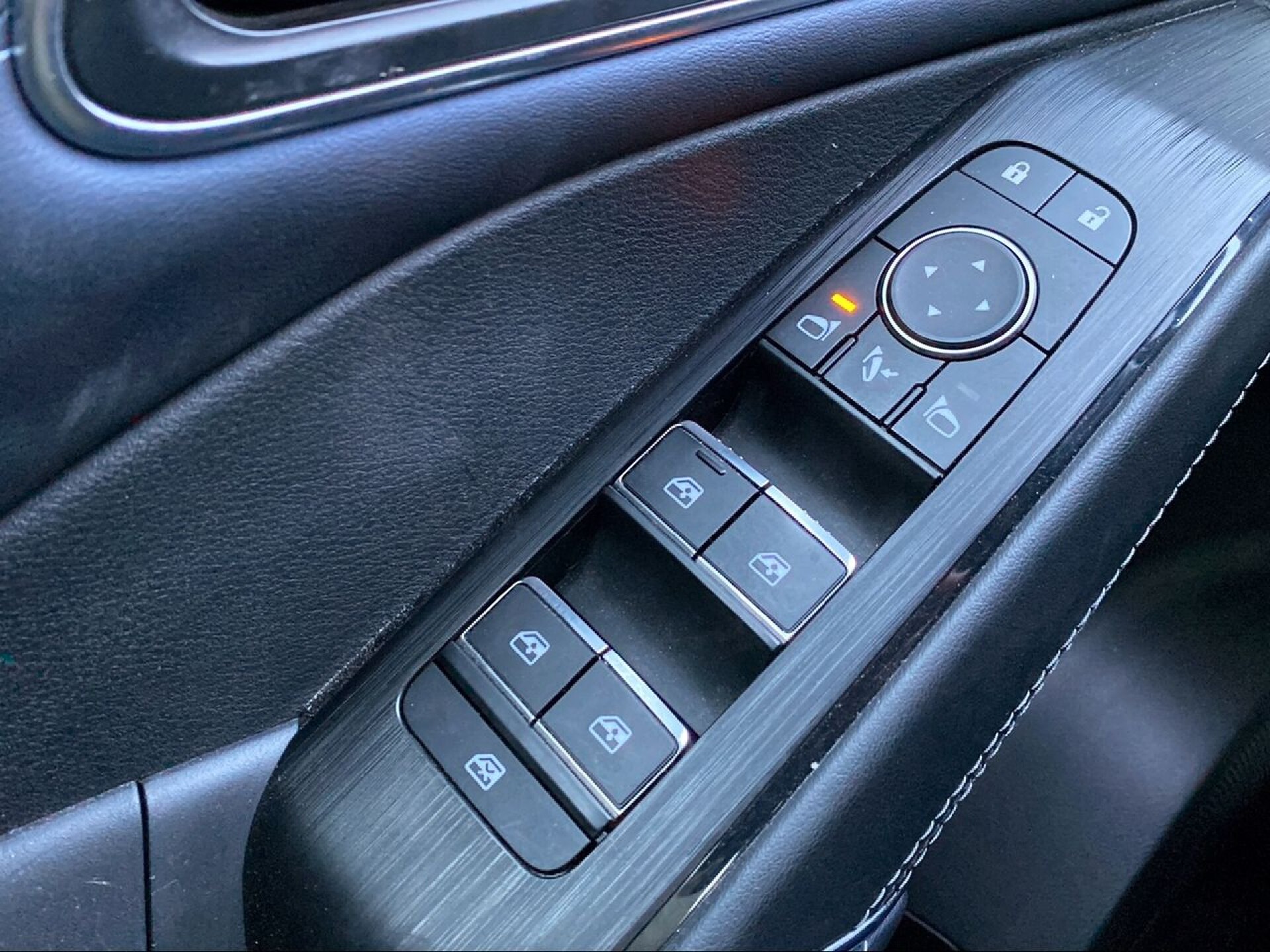 Foto 15 del anuncio Nissan Qashqai DIG-T 116kW Xtronic N-Connecta  de Ocasión en Madrid