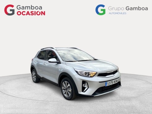 Foto impresión del anuncio Kia Stonic 1.0 T-GDi 74kW (100CV) MHEV MT Concept de Ocasión en Madrid Foto impresión del anuncio Kia Stonic 1.0 T-GDi 74kW (100CV) MHEV MT Concept de Ocasión en Madrid