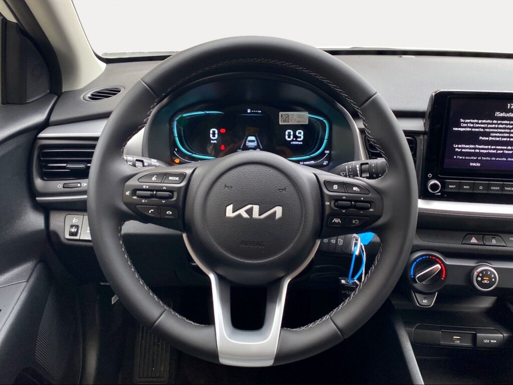 Foto 11 del anuncio Kia Stonic 1.0 T-GDi 74kW (100CV) MHEV MT Concept  de Ocasión en Madrid