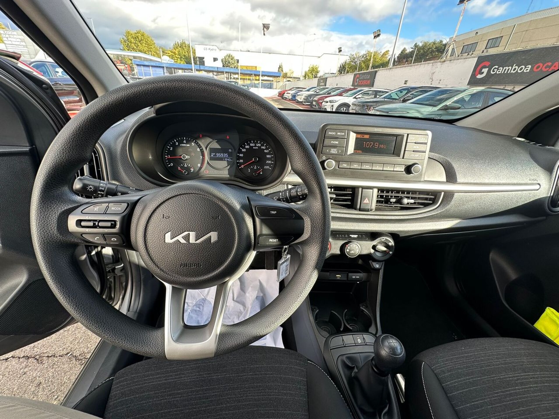 Foto 6 del anuncio Kia Picanto 1.0 DPi 46kW (63CV) Concept  de Ocasión en Madrid