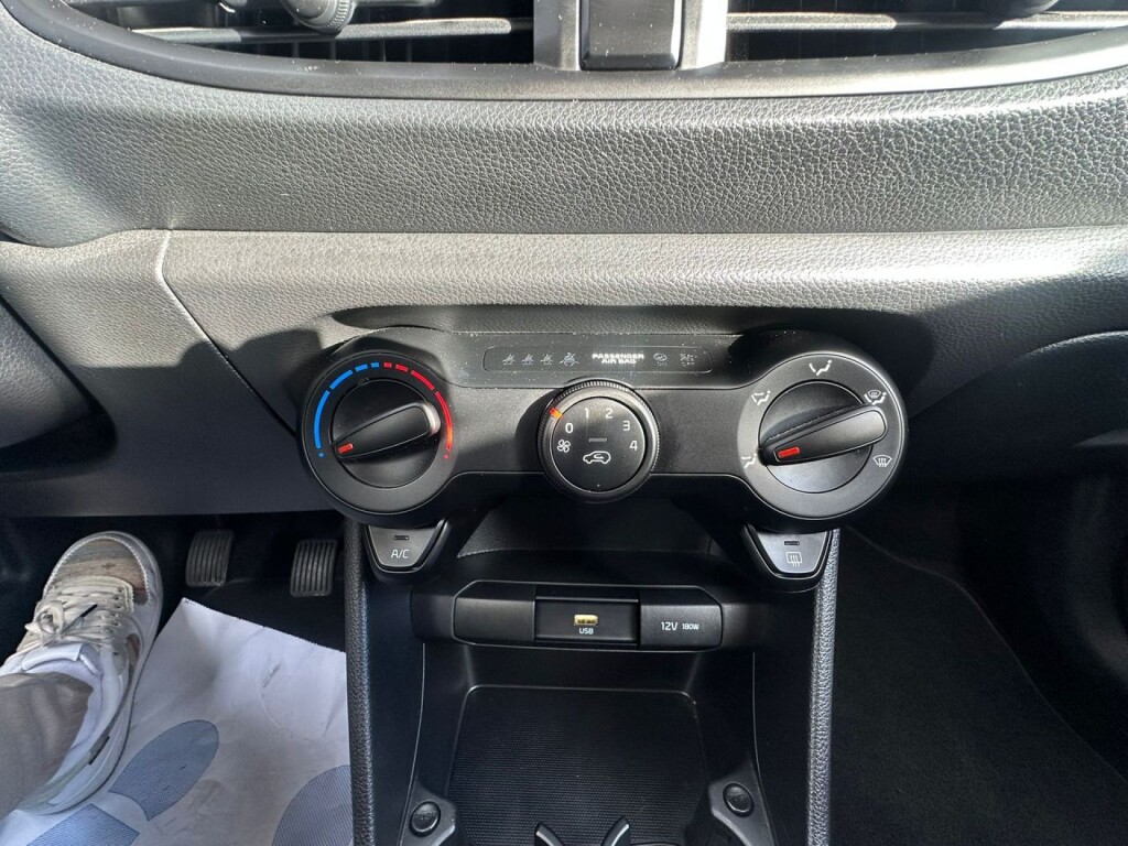 Foto 9 del anuncio Kia Picanto 1.0 DPi 49kW (67CV) Concept  de Ocasión en Madrid