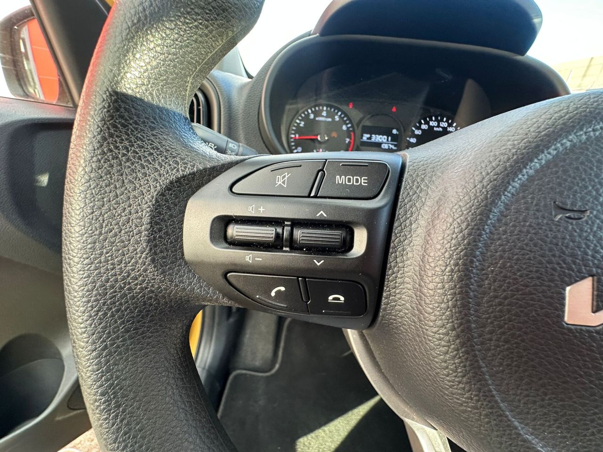 Foto 6 del anuncio Kia Picanto 1.0 DPi 49kW (67CV) Concept  de Ocasión en Madrid