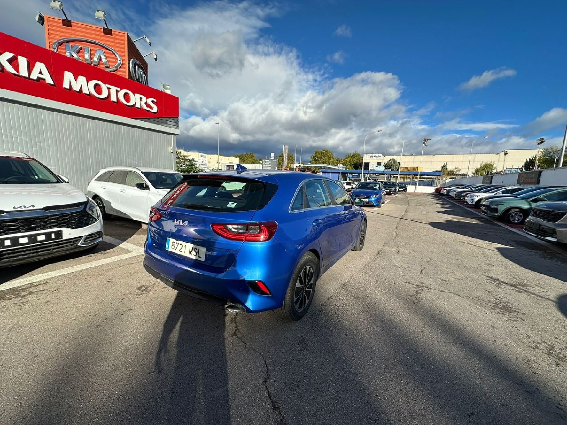 Foto 2 del anuncio Kia Ceed 1.0 T-GDi 74kW (100CV) Drive  de Ocasión en Madrid