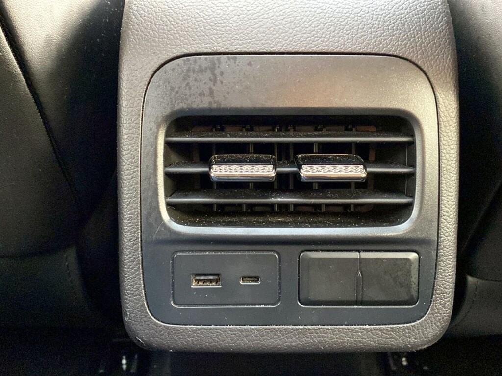 Foto 16 del anuncio Omoda 5 MY25 - Premium 1.6 TGDI 108kW (145cv)  de Ocasión en Madrid