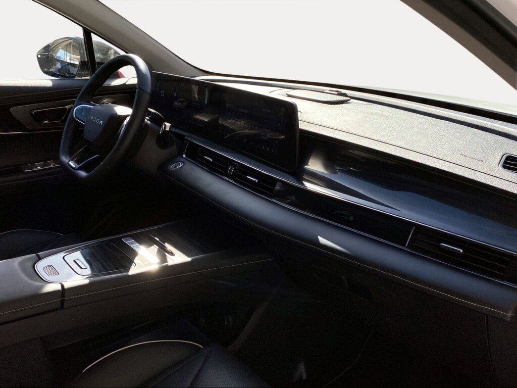 Foto 8 del anuncio Omoda 5 MY25 - Premium 1.6 TGDI 108kW (145cv)  de Ocasión en Madrid