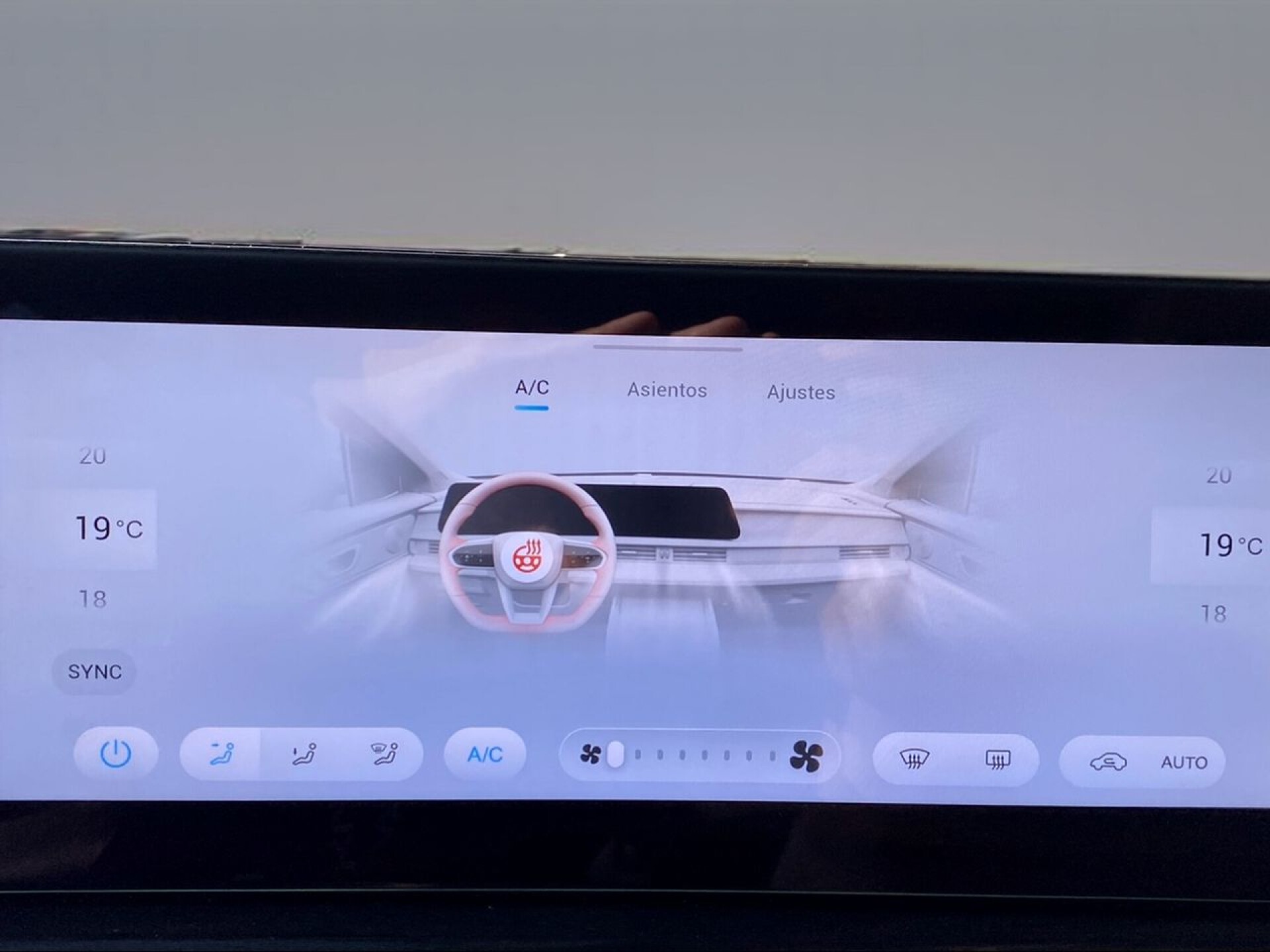 Foto 15 del anuncio Omoda 5 MY25 - Premium 1.6 TGDI 108kW (145cv)  de Ocasión en Madrid