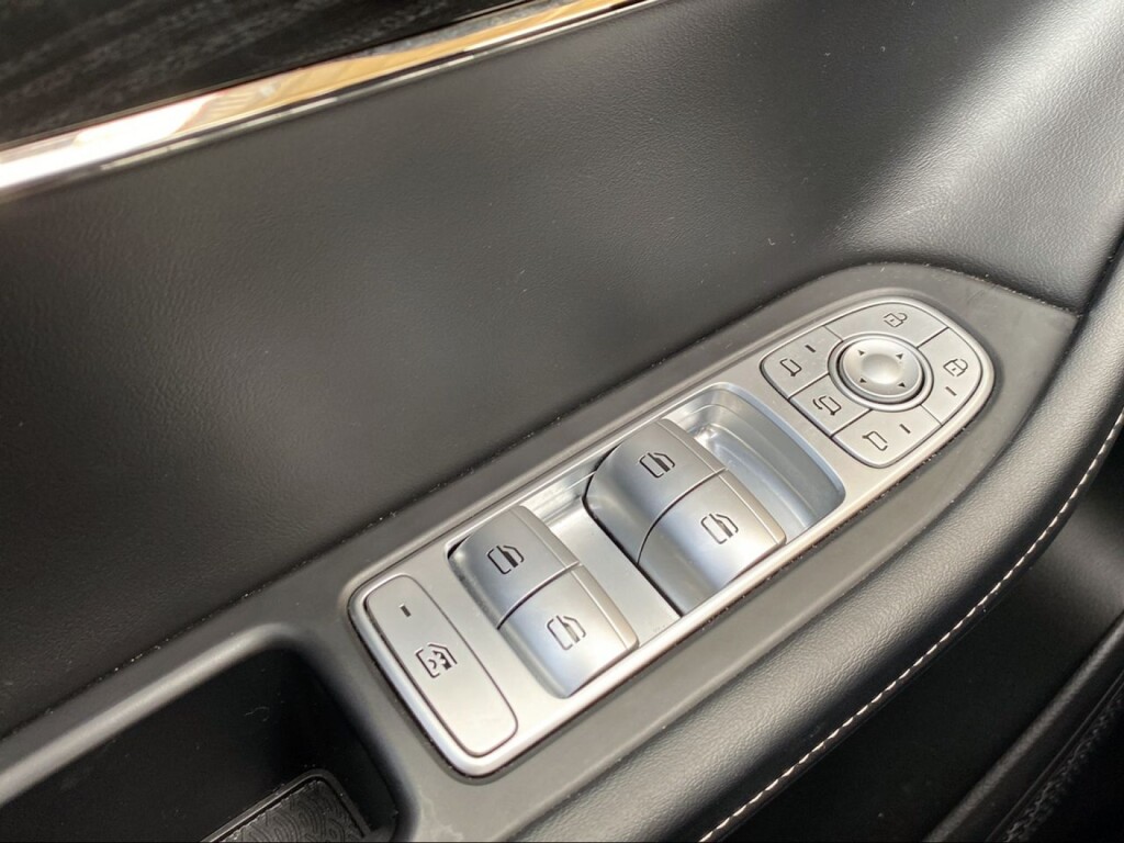 Foto 15 del anuncio Omoda 5 MY25 - Premium 1.6 TGDI 108kW (145cv)  de Ocasión en Madrid