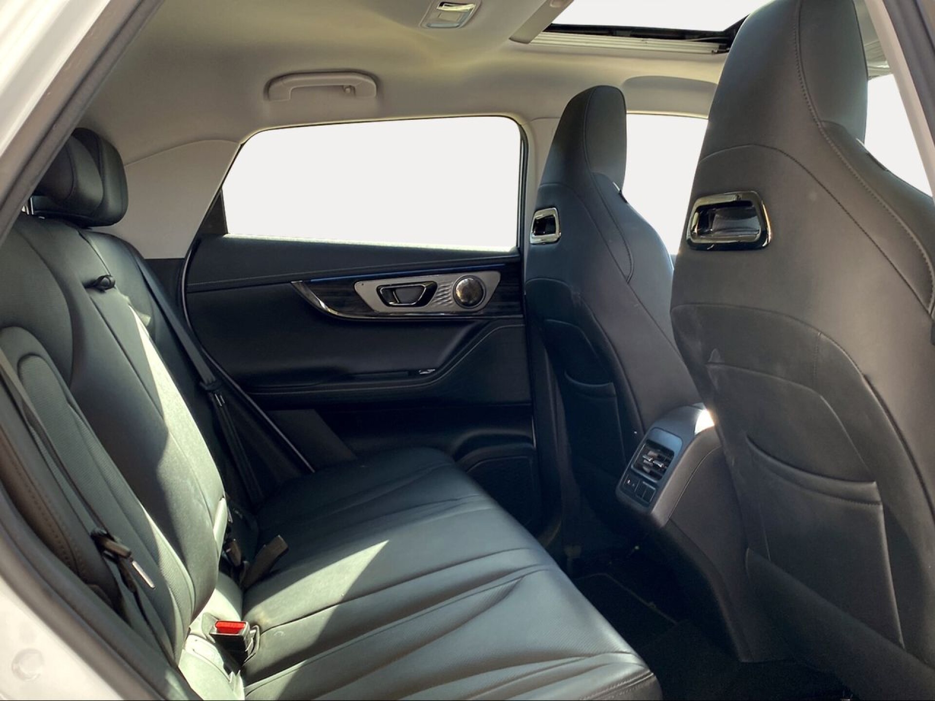 Foto 9 del anuncio Omoda 5 MY25 - Premium 1.6 TGDI 108kW (145cv)  de Ocasión en Madrid