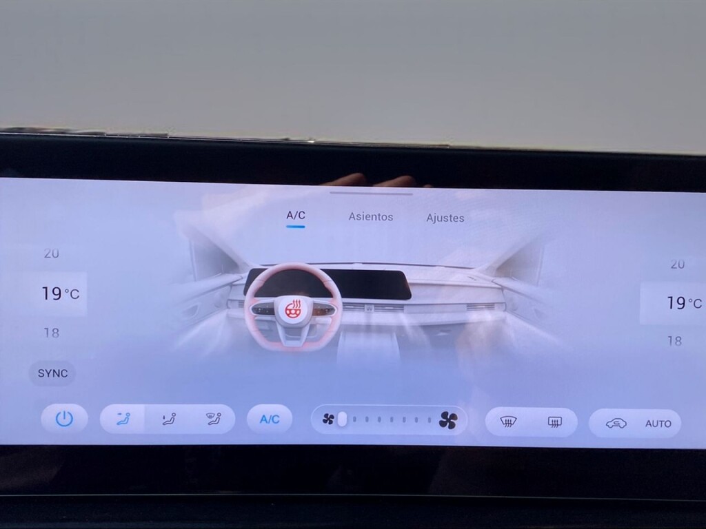 Foto 17 del anuncio Omoda 5 MY25 - Premium 1.6 TGDI 108kW (145cv)  de Ocasión en Madrid