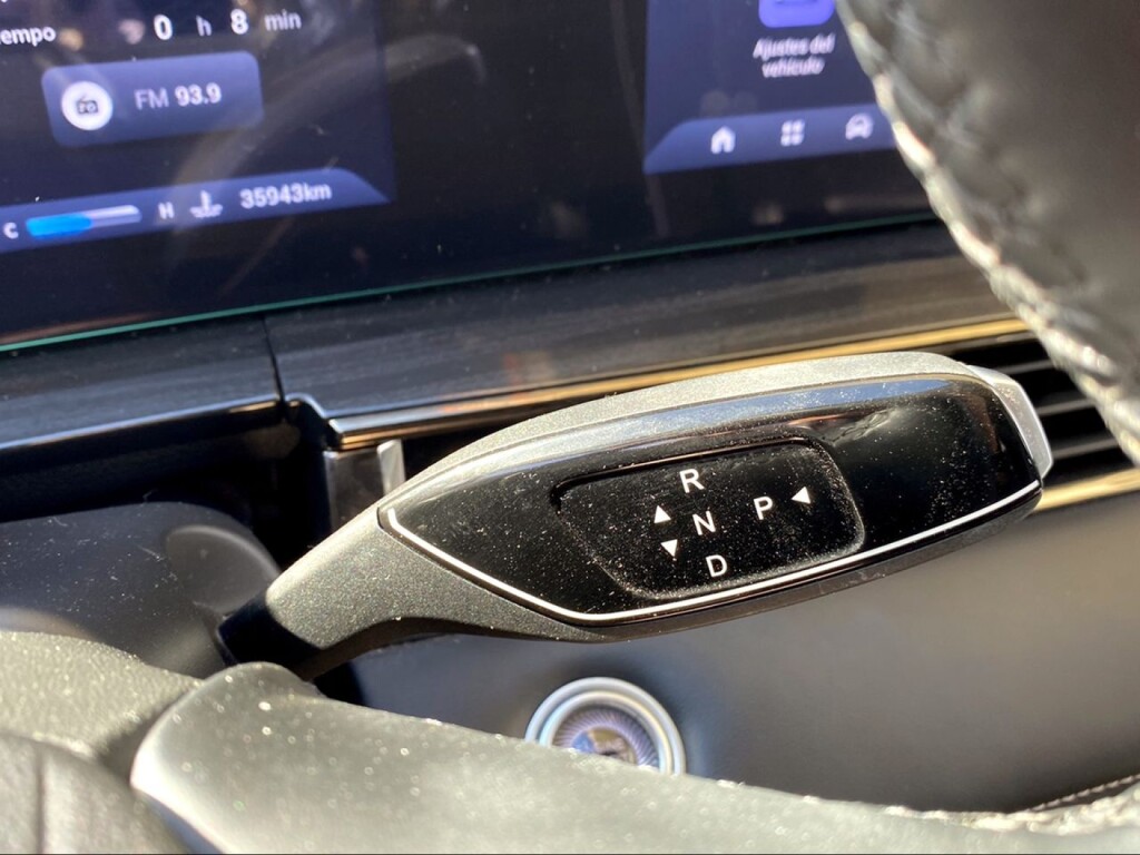 Foto 14 del anuncio Omoda 5 MY25 - Premium 1.6 TGDI 108kW (145cv)  de Ocasión en Madrid