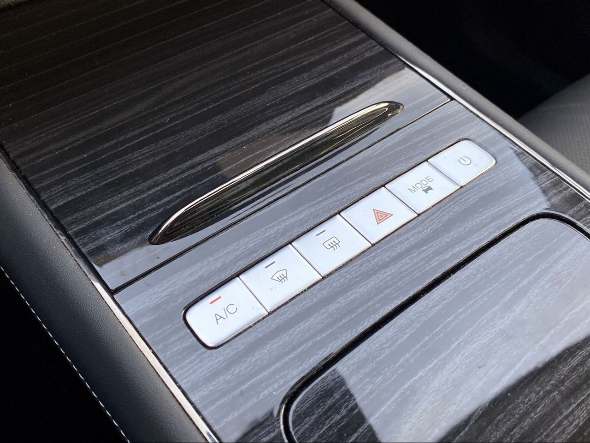 Foto 18 del anuncio Omoda 5 MY25 - Premium 1.6 TGDI 108kW (145cv)  de Ocasión en Madrid