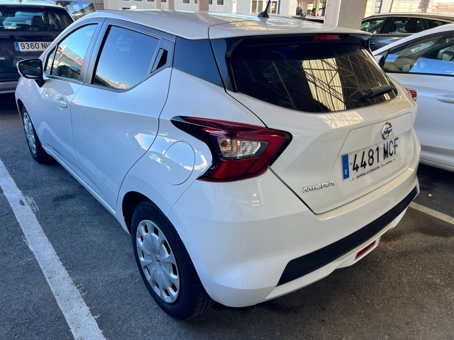 Foto 3 del anuncio Nissan Micra IG-T 68 kW (92 CV) E6D-F Acenta Sprint  de Ocasión en Madrid