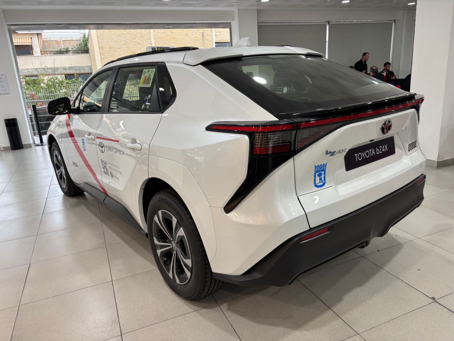 Foto 2 del anuncio Toyota bZ4X 200E 4x2 Advance - TAXI de Ocasión en Madrid