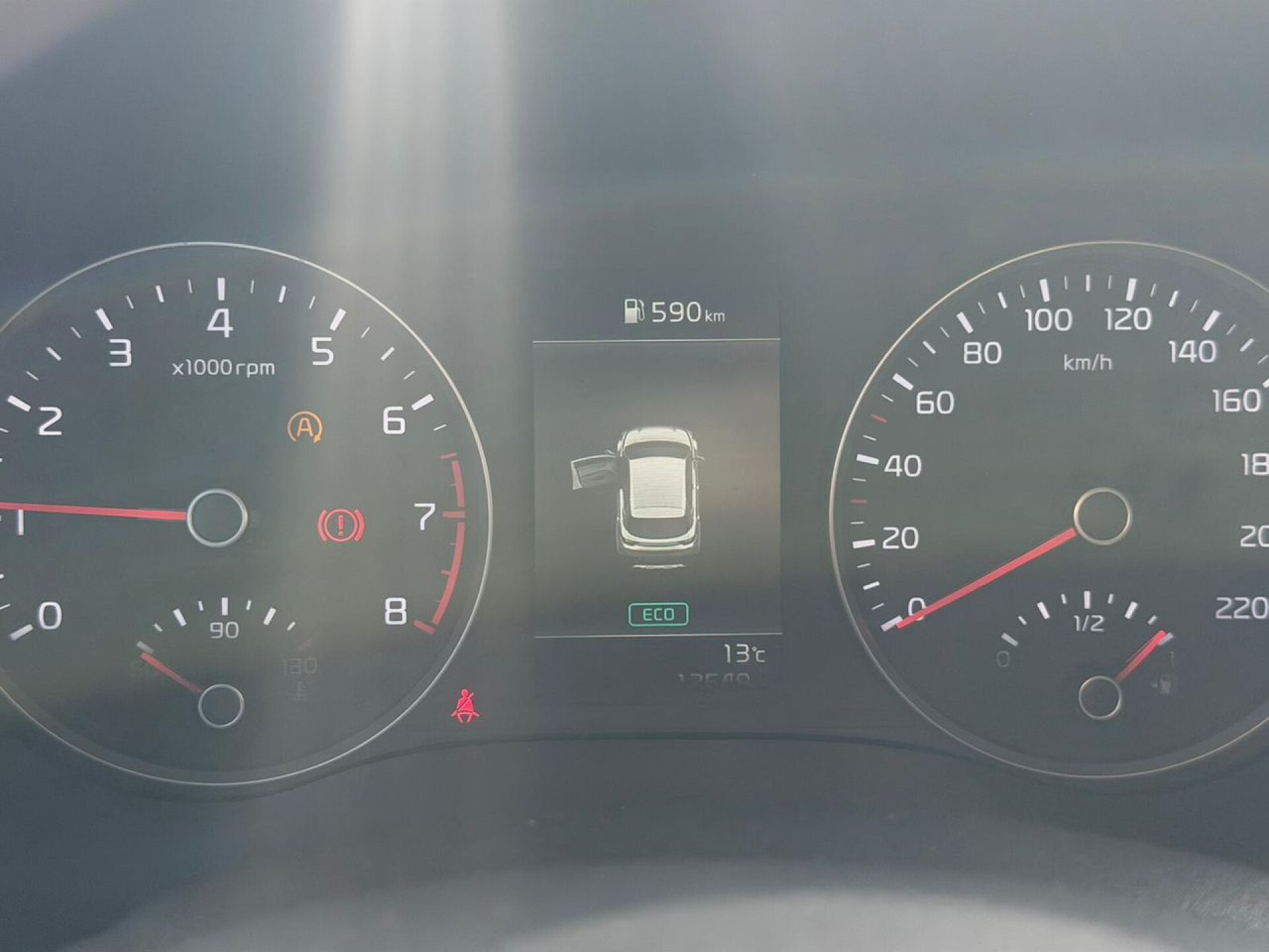 Foto 9 del anuncio Kia Stonic 1.0 T-GDi 74kW (100CV) MHEV MT Concept  de Ocasión en Madrid