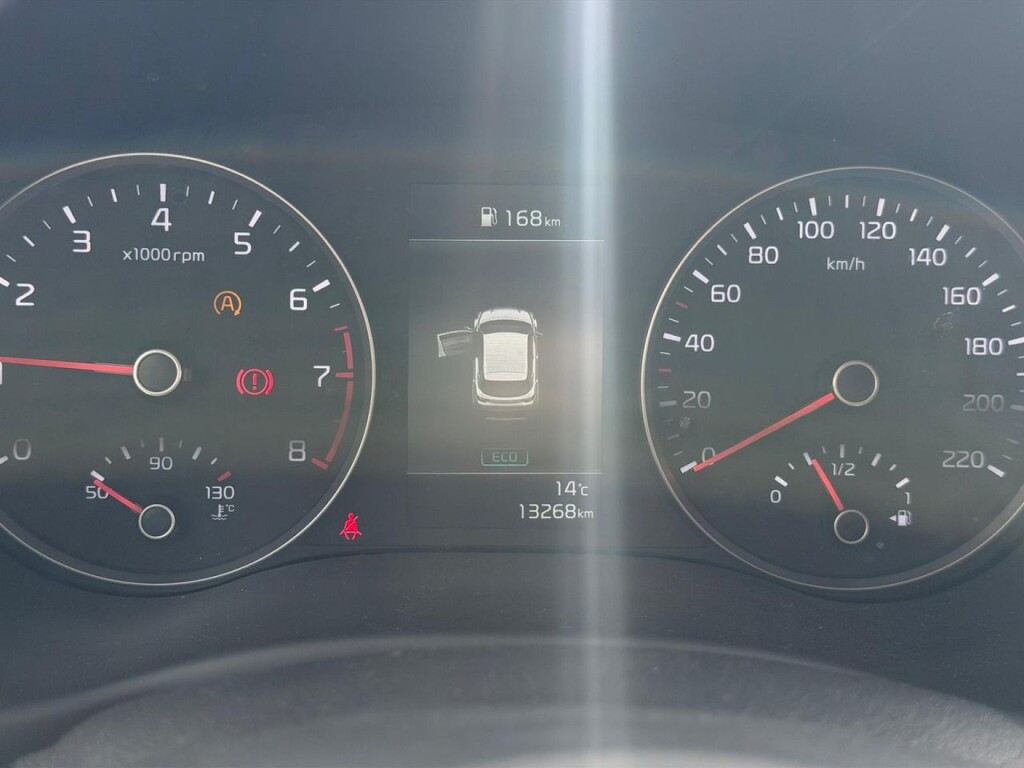 Foto 9 del anuncio Kia Stonic 1.0 T-GDi 74kW (100CV) MHEV MT Concept  de Ocasión en Madrid