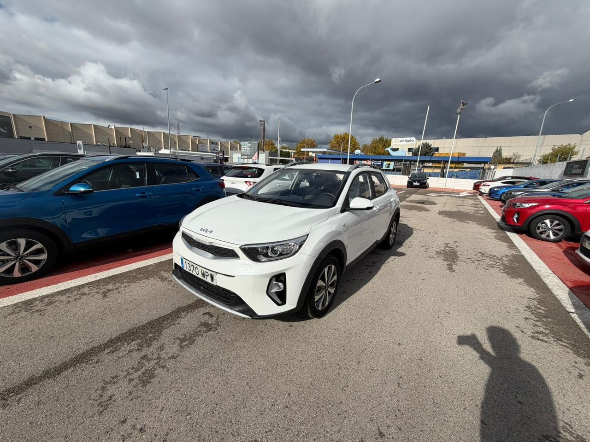 Foto principal del anuncio Kia Stonic 1.0 T-GDi 74kW (100CV) MHEV MT Concept  de Ocasión en Madrid