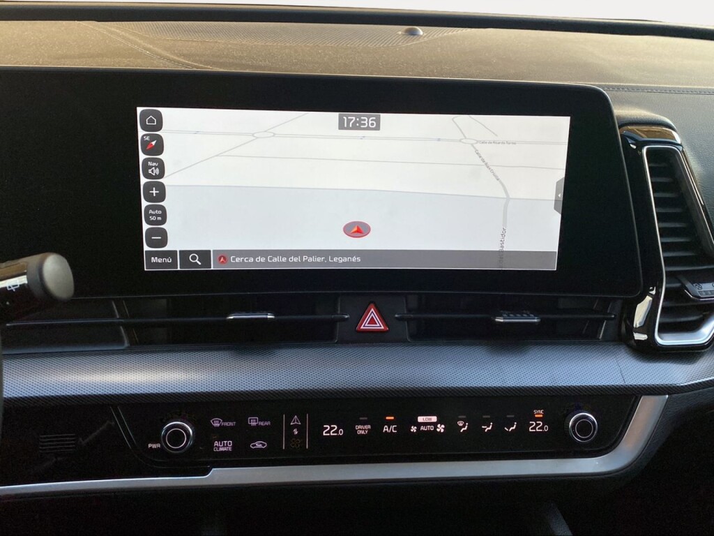 Foto 13 del anuncio Kia Sportage 1.6 T-GDi PHEV 185kW (252CV) Tech 4x4  de Ocasión en Madrid