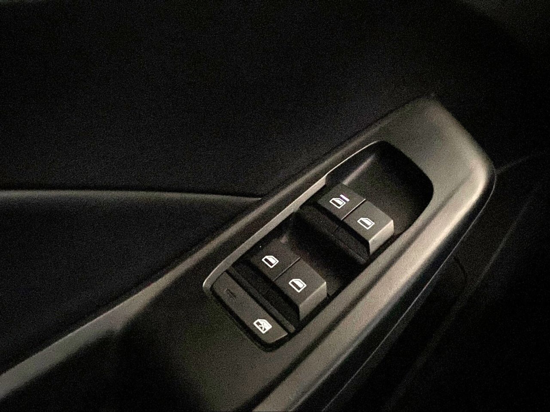 Foto 16 del anuncio MG MG3 1.5 Standard  de Ocasión en Madrid