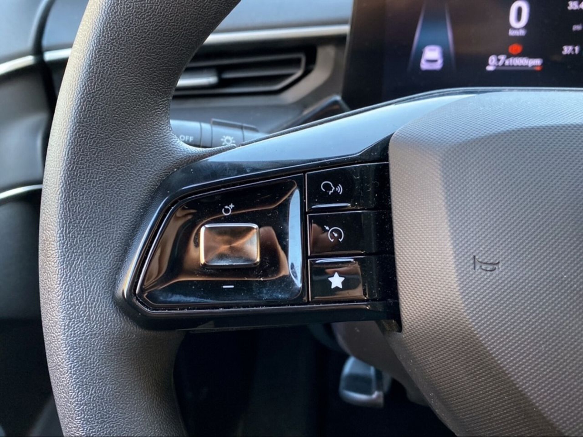 Foto 17 del anuncio MG MG3 1.5 Standard  de Ocasión en Madrid