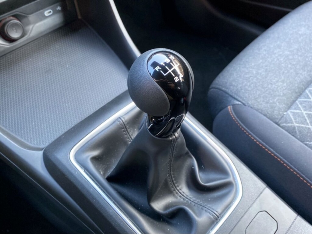 Foto 14 del anuncio MG MG3 1.5 Standard  de Ocasión en Madrid