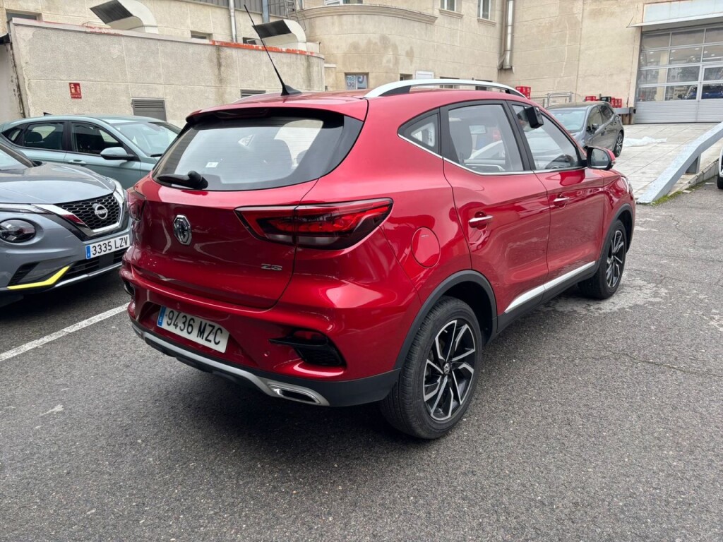 Foto 3 del anuncio MG ZS 1.5 Luxury  de Ocasión en Madrid