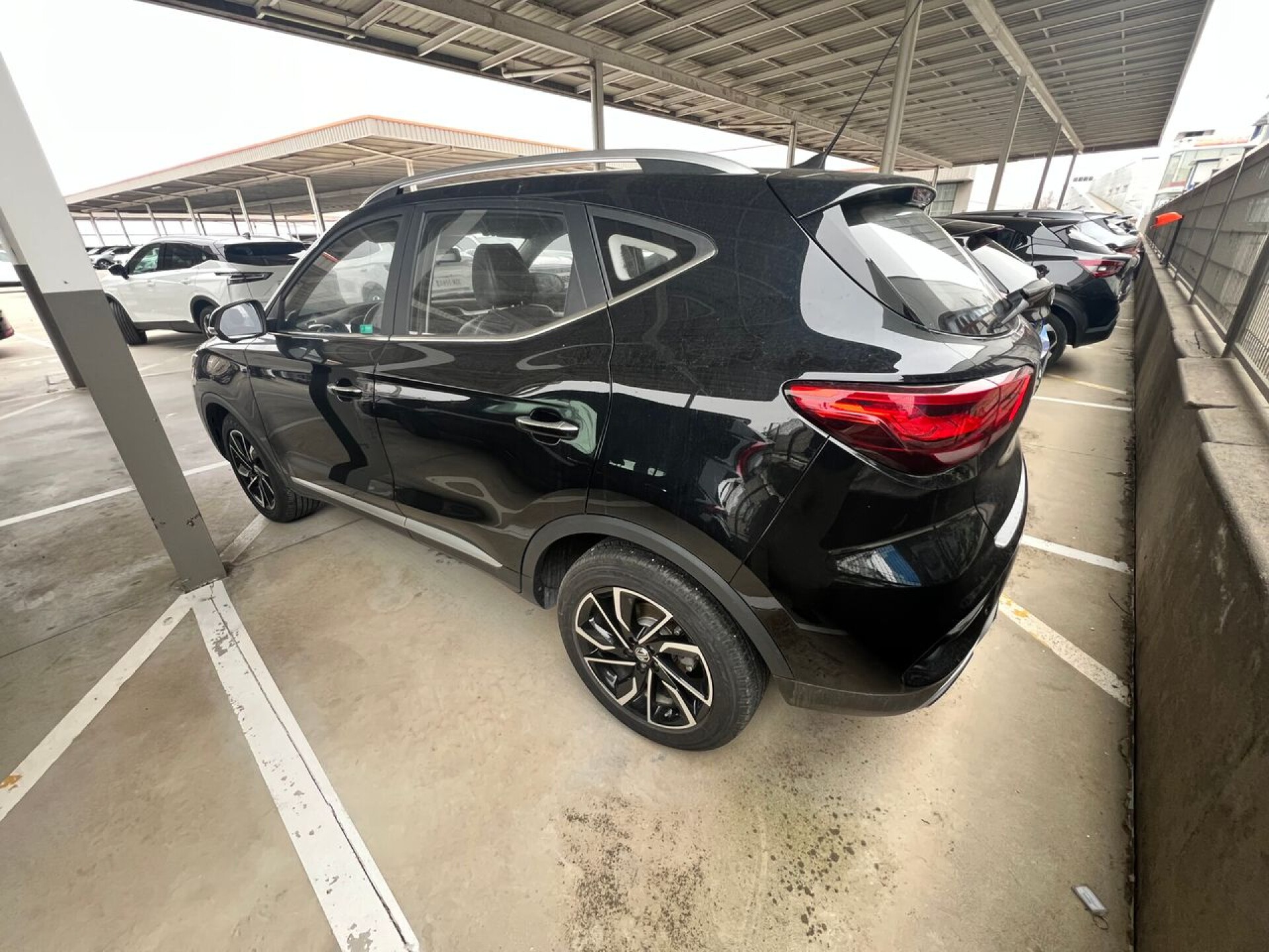 Foto 2 del anuncio MG ZS 1.5 Luxury  de Ocasión en Madrid