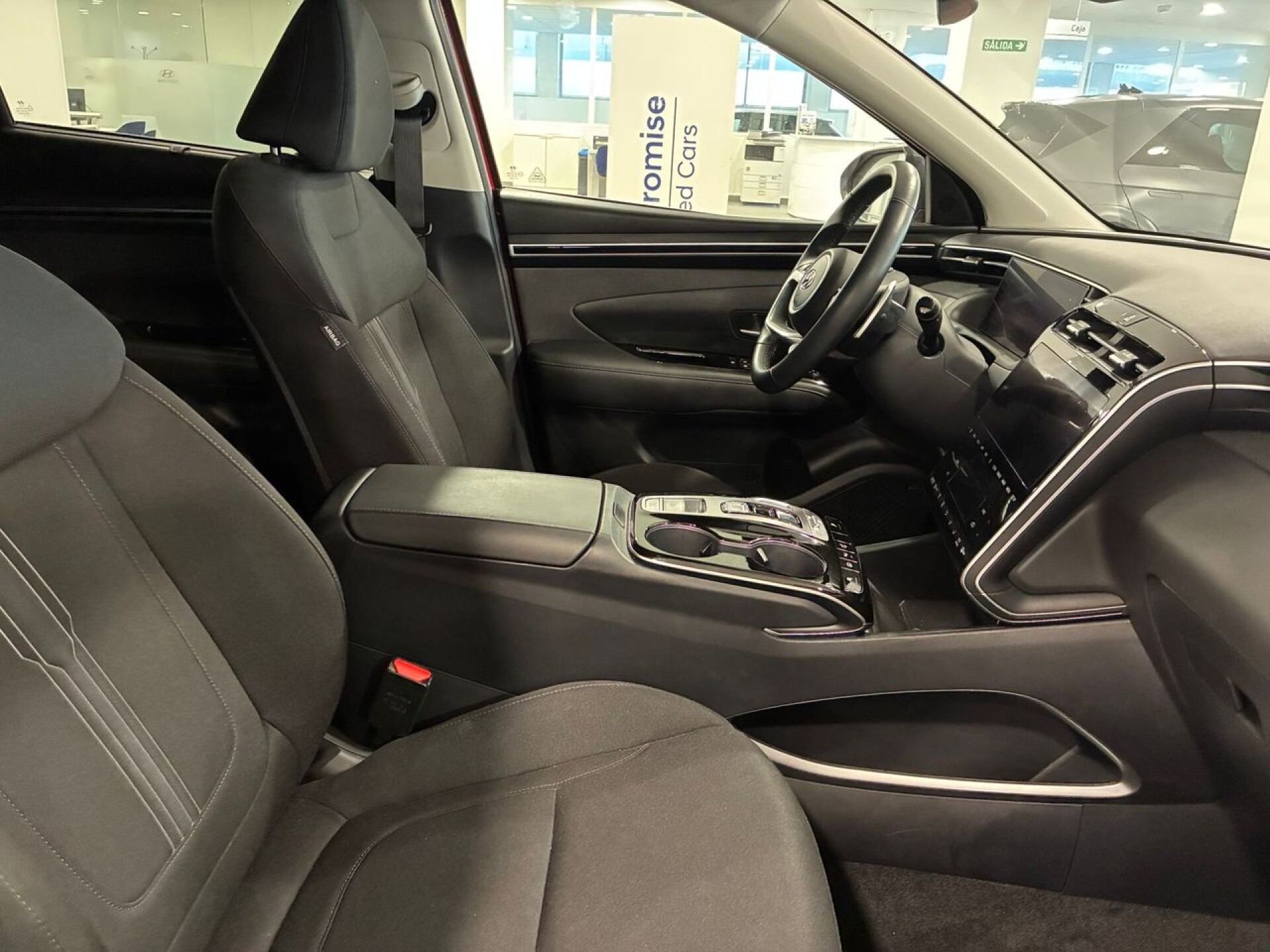 Foto 11 del anuncio Hyundai Tucson 1.6 TGDI PHEV 195kW Tecno Sky Auto 4x4  de Ocasión en Madrid