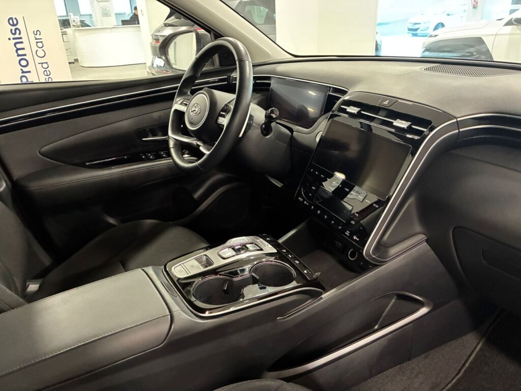 Foto 10 del anuncio Hyundai Tucson 1.6 TGDI PHEV 195kW Tecno Sky Auto 4x4  de Ocasión en Madrid