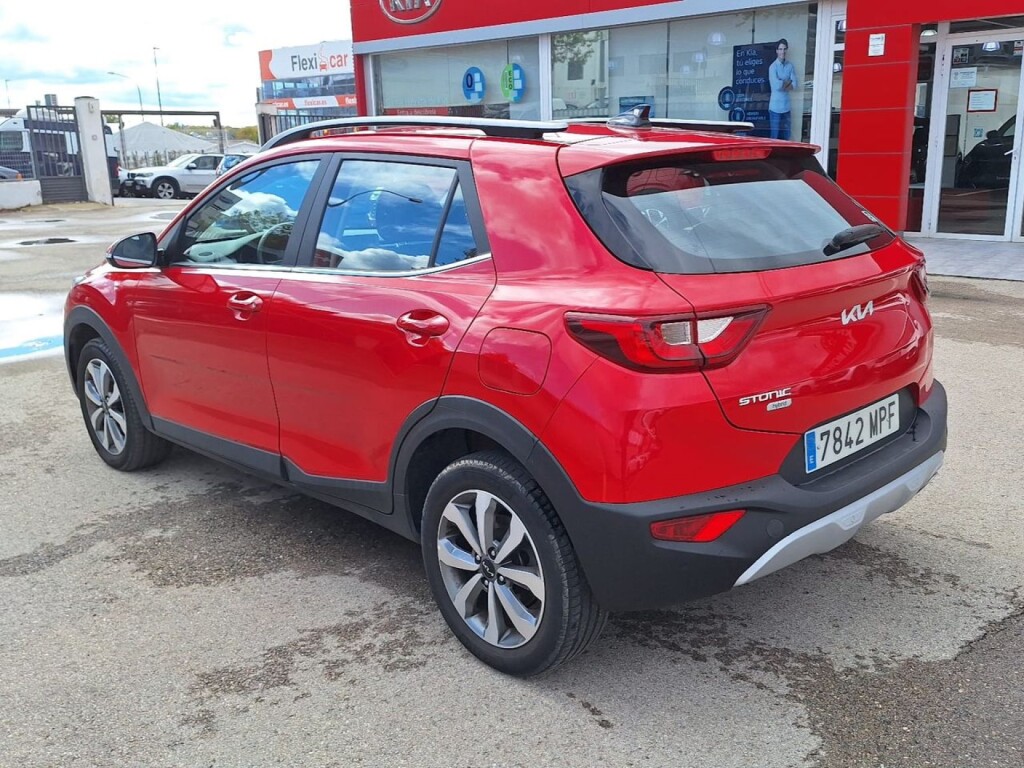 Foto 7 del anuncio Kia Stonic 1.0 T-GDi 74kW (100CV) MHEV MT Drive  de Ocasión en Madrid