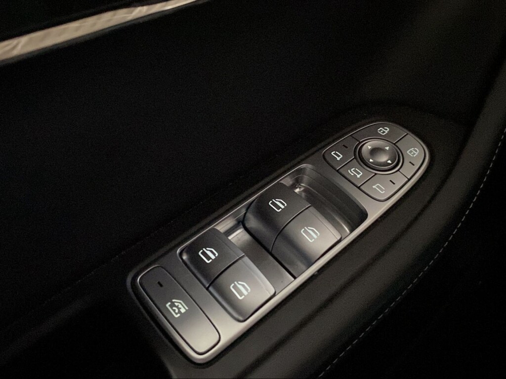 Foto 18 del anuncio Omoda 5 EV EV 61 kWh Premium  de Ocasión en Madrid