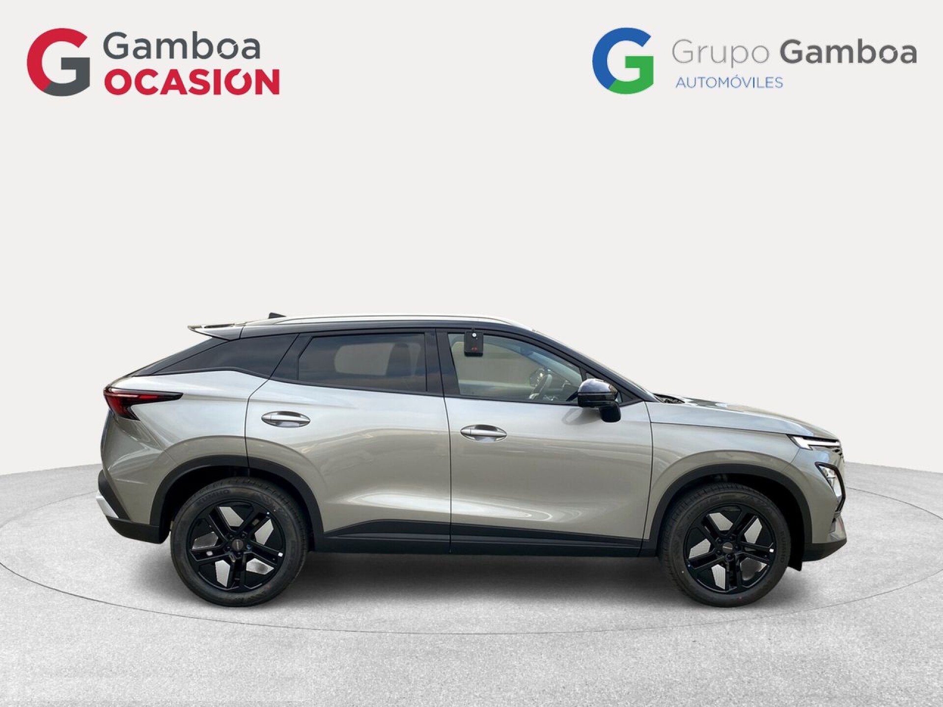 Foto 3 del anuncio Omoda 5 Premium 1.6 TGDI 108kW (145cv)  de Ocasión en Madrid