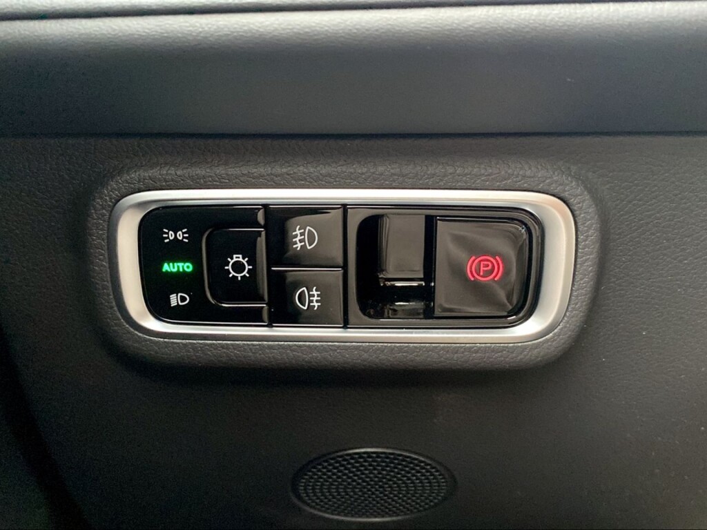 Foto 19 del anuncio Omoda 5 Premium 1.6 TGDI 108kW (145cv)  de Ocasión en Madrid