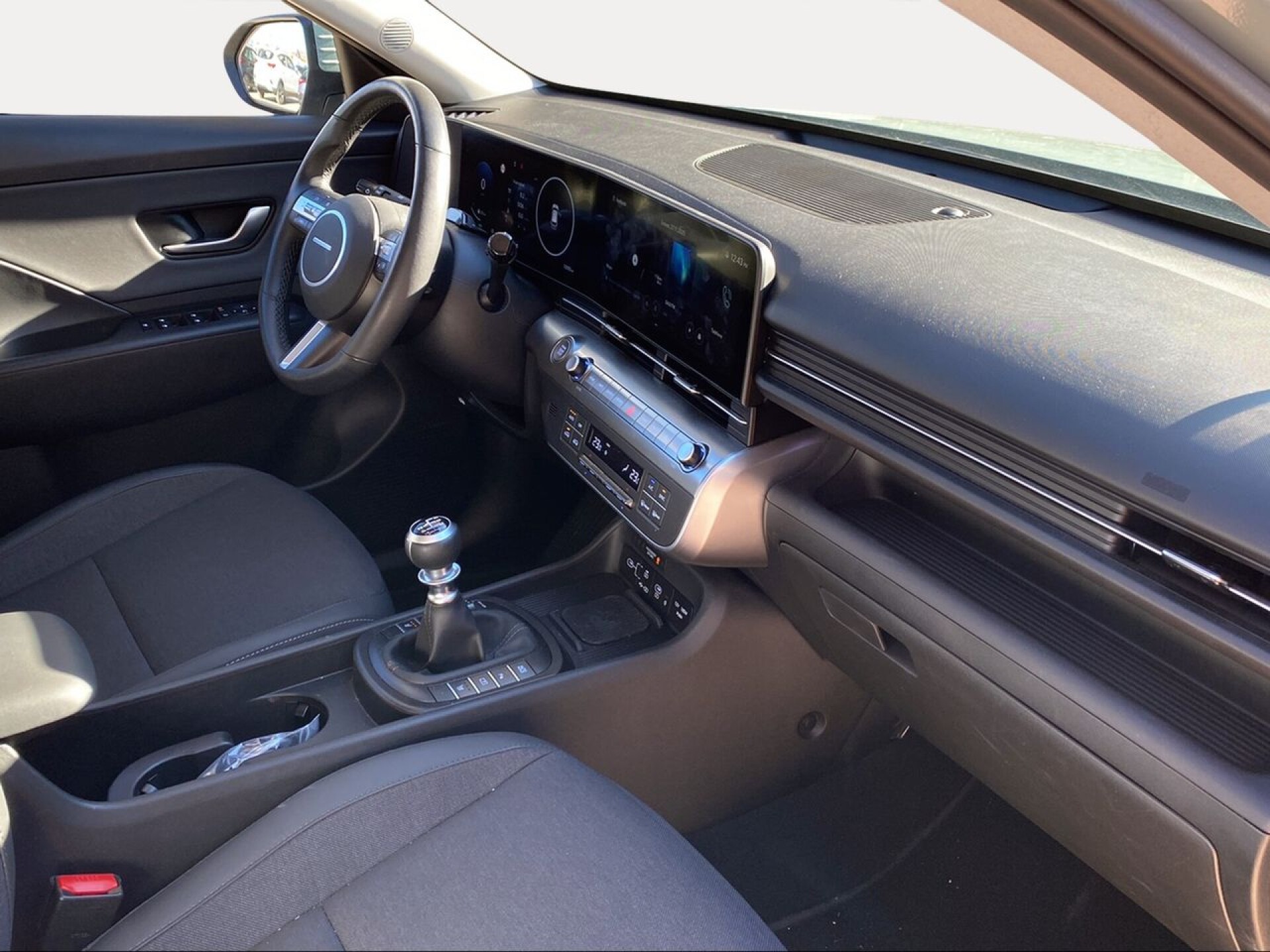 Foto 8 del anuncio Hyundai Kona 1.0 TGDI 48V Tecno  de Ocasión en Madrid