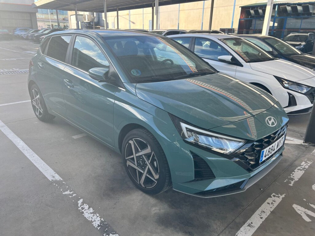 Foto 1 del anuncio Hyundai i20 1.0 TGDI 48V Tecno  de Ocasión en Madrid