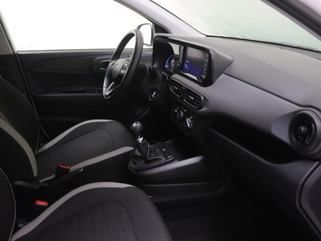 Foto 6 del anuncio Hyundai Kona HEV 1.6GDI 129CV DT N Line  de Ocasión en Madrid