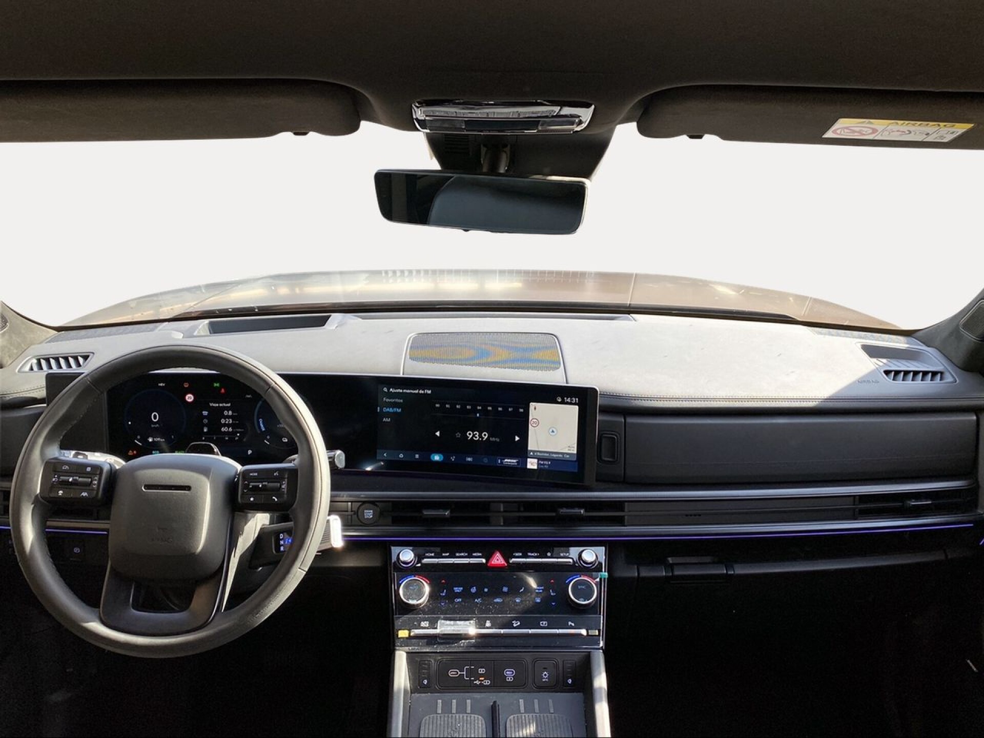 Foto 10 del anuncio Hyundai Santa Fe PHEV 1.6T 253CV 4X4 AT Calligraphy Ll.Di  de Ocasión en Madrid