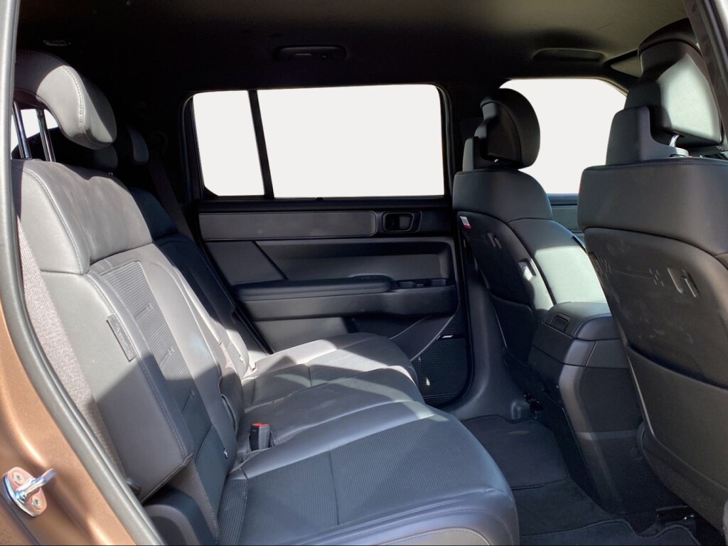 Foto 9 del anuncio Hyundai Santa Fe PHEV 1.6T 253CV 4X4 AT Calligraphy Ll.Di  de Ocasión en Madrid