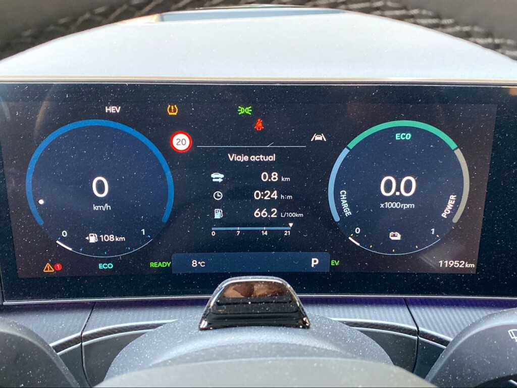 Foto 12 del anuncio Hyundai Santa Fe PHEV 1.6T 253CV 4X4 AT Calligraphy Ll.Di  de Ocasión en Madrid