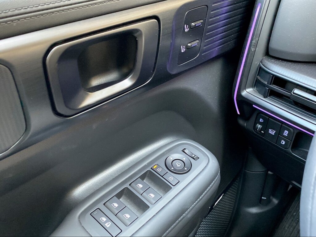 Foto 15 del anuncio Hyundai Santa Fe PHEV 1.6T 253CV 4X4 AT Calligraphy Ll.Di  de Ocasión en Madrid