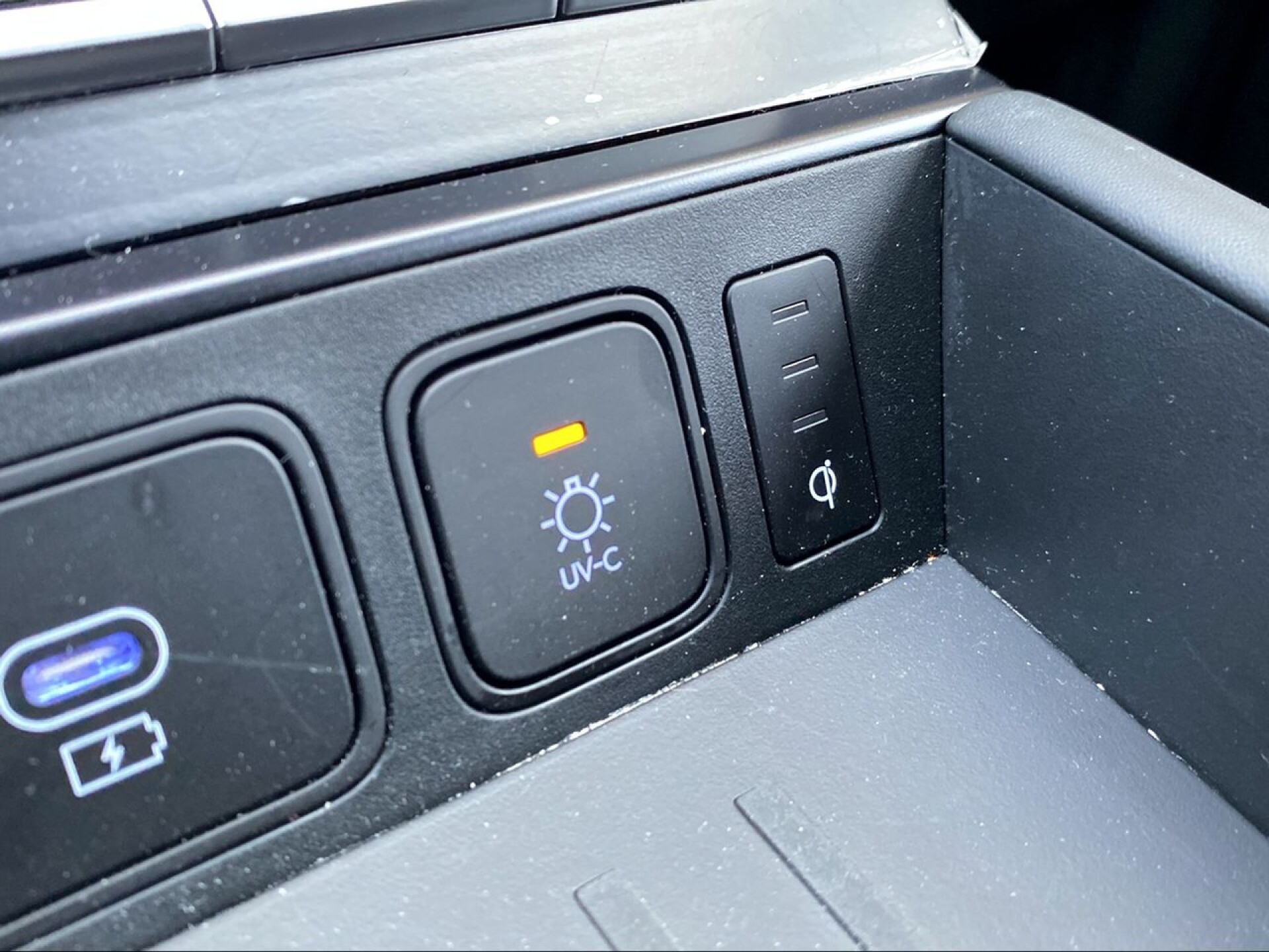 Foto 22 del anuncio Hyundai Santa Fe PHEV 1.6T 253CV 4X4 AT Calligraphy Ll.Di  de Ocasión en Madrid