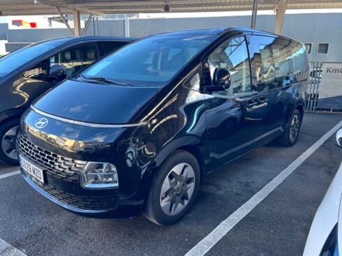 Foto principal del anuncio Hyundai Staria 9S HEV 1.6 TGDI 225CV 6AT STYLE  de Ocasión en Madrid