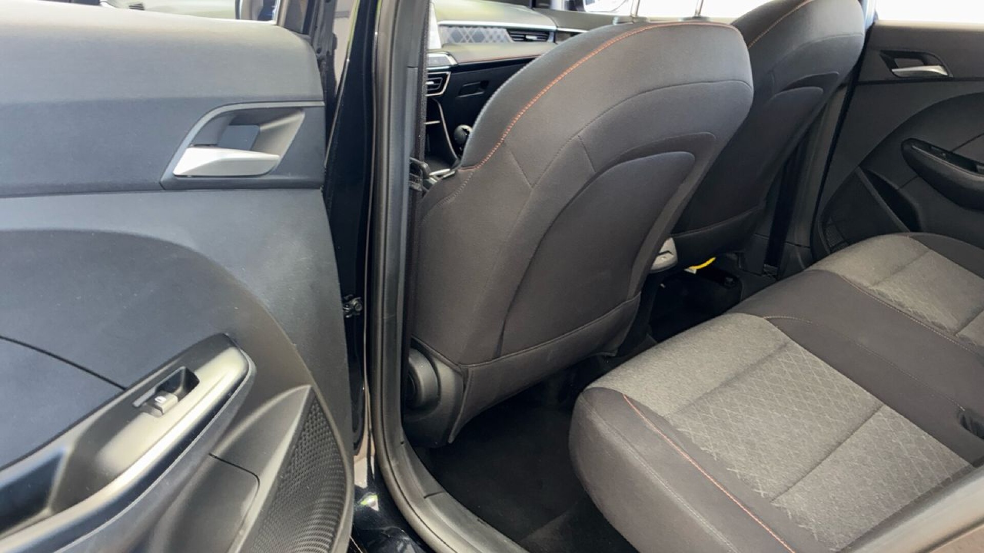 Foto 7 del anuncio MG MG3 1.5 Standard  de Ocasión en Madrid